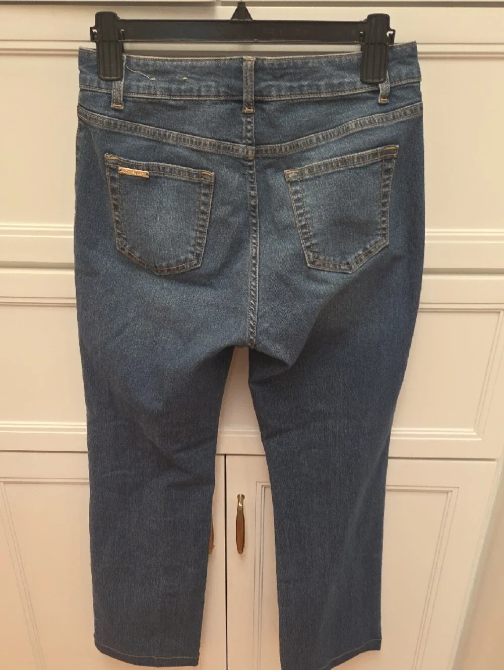 Michael Kors Women's Front Pocket Cropped Straight-Leg Jeans w/ Gold Buttons (4)